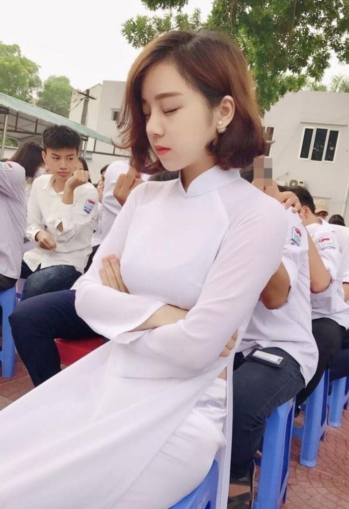 Nhã Tiên trong hình ảnh thời còn được khán giả yêu mến