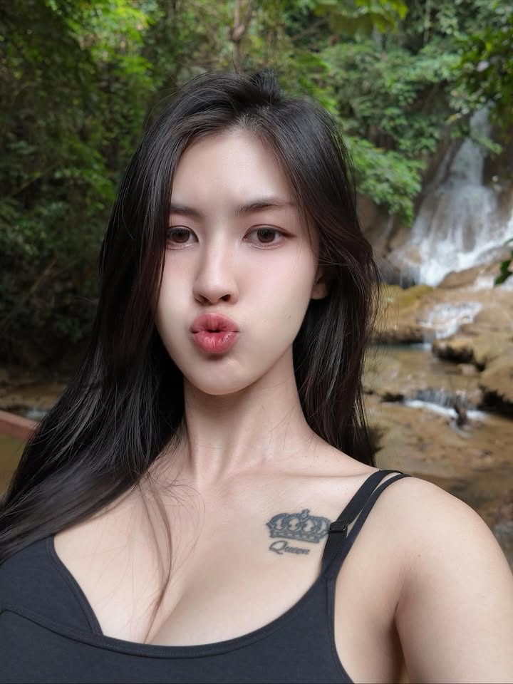 Người hâm mộ ăn mừng chiến thắng của tuyển Việt Nam