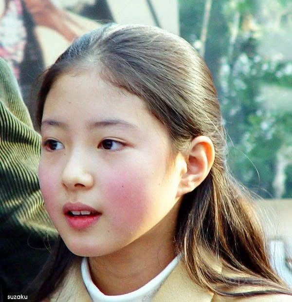 Lee Se Young diện trang phục thanh lịch tại một sự kiện