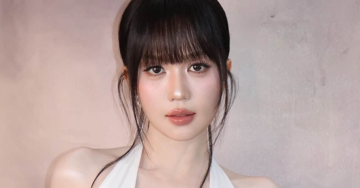Ngọc Trinh diện trang phục trắng ôm dáng trong bộ ảnh mới