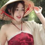 Trần Hà Linh xuất hiện trong chuyến khám phá miền Tây