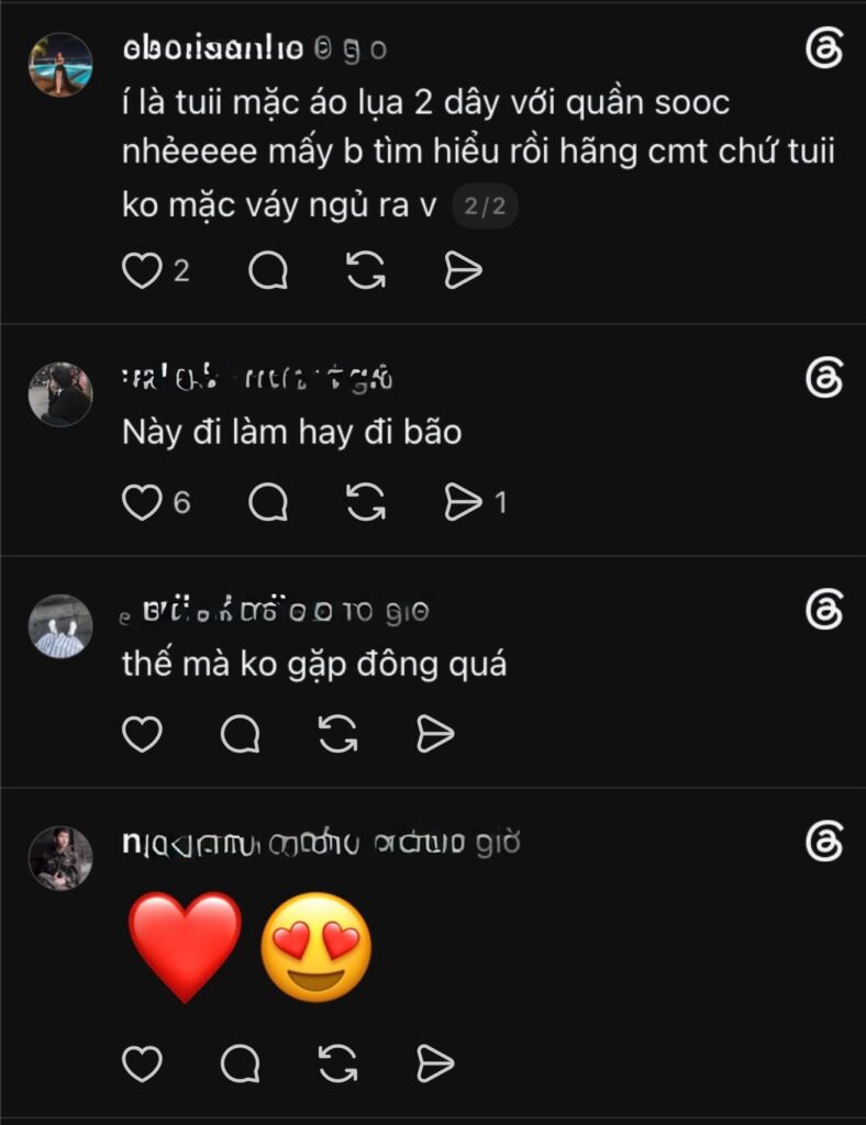 Cô gái xuất hiện giữa dòng người trong buổi tối ăn mừng