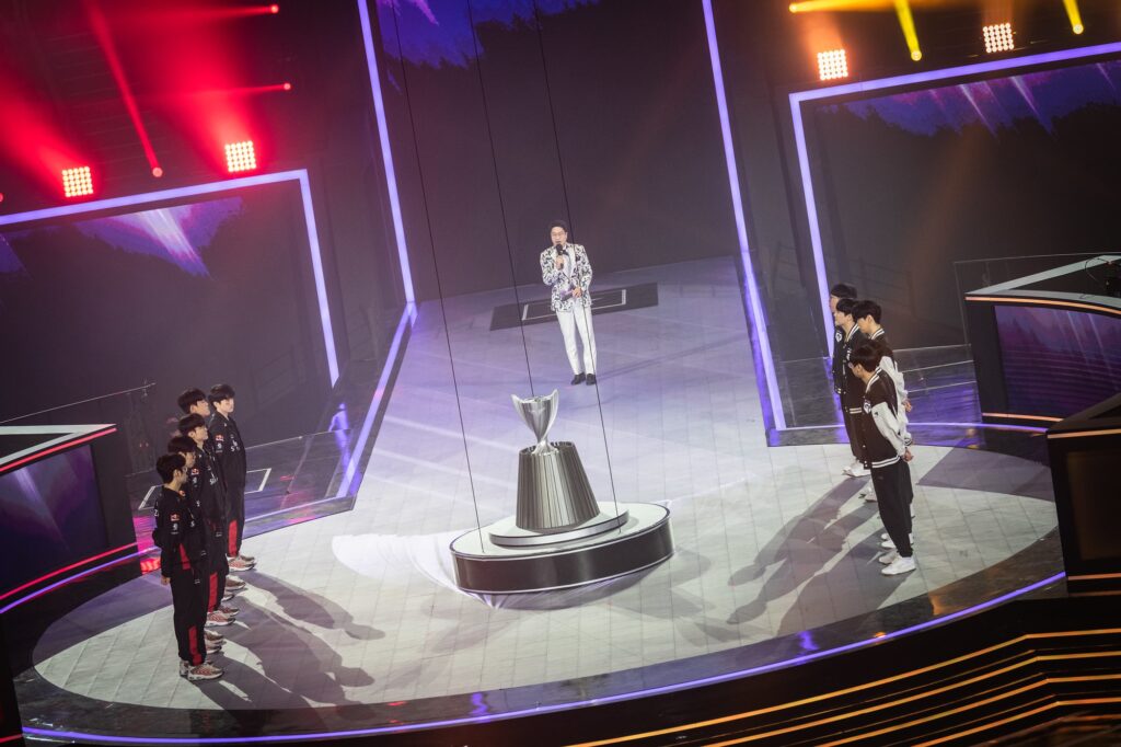 Không khí thi đấu tại sân khấu MSI 2023