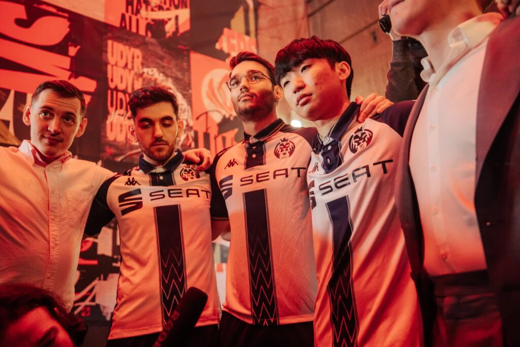 Levi sử dụng Karthus trong trận GAM Esports gặp Top Esports