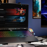 Laptop Lenovo Legion 5i Gen 11 hiển thị trên nền đồ họa gaming