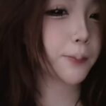 Nữ TikToker Em Hân 2k10 xuất hiện trong video livestream