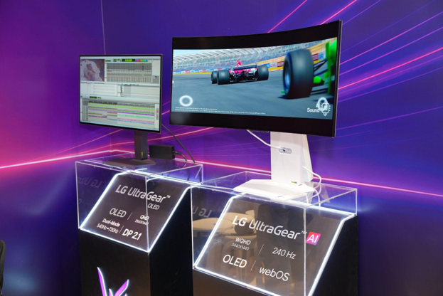 Màn hình gaming LG UltraGear hiển thị chuyển động tốc độ cao