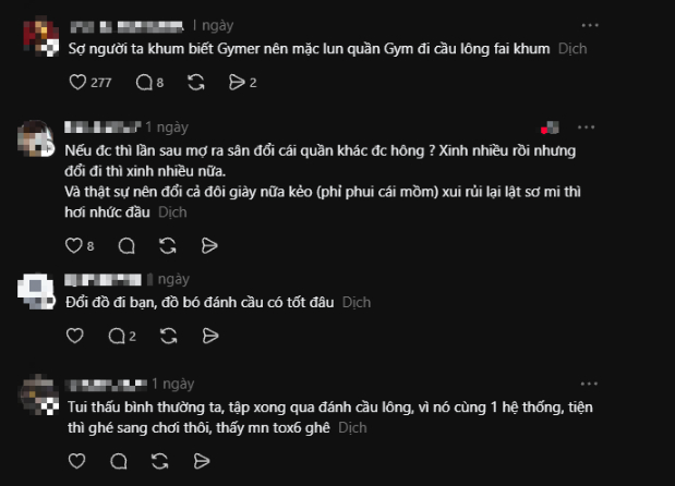 Hình ảnh nữ gymer tham gia hoạt động thể thao cùng cây vợt