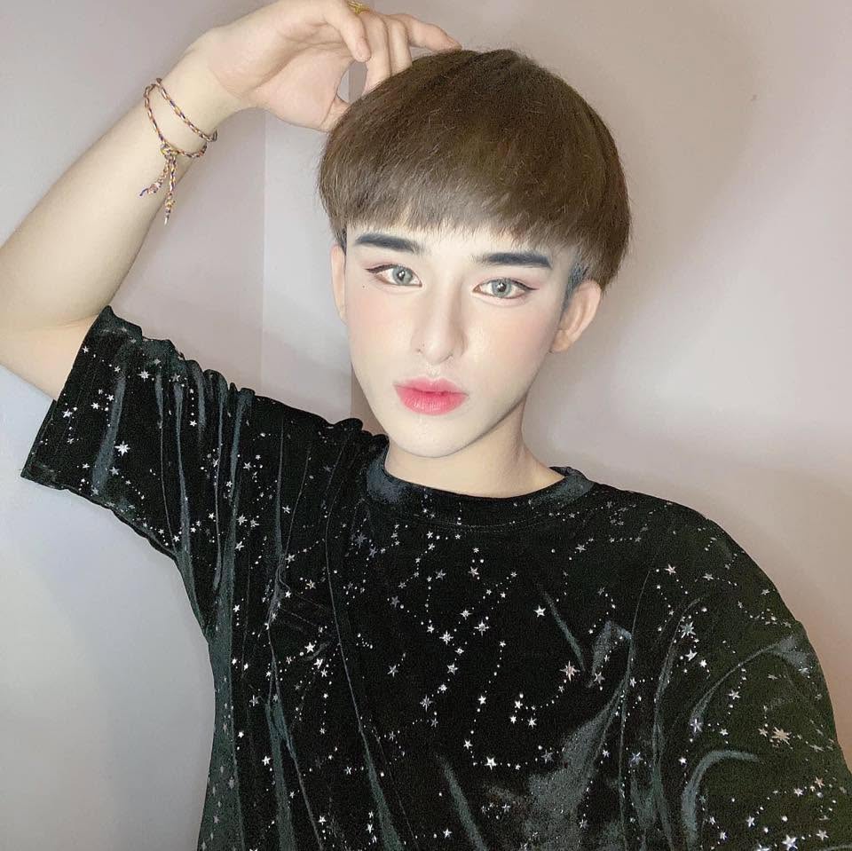 Kiểu tóc và phong cách trang điểm mới của Trần Mẫn Nhi