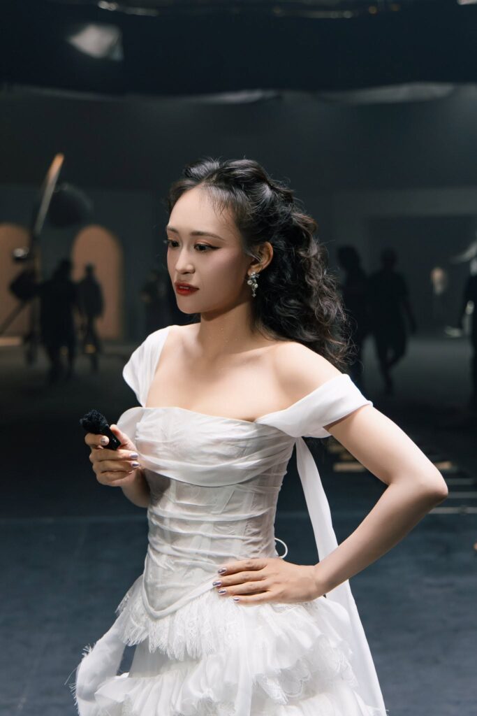 Người dùng mạng xã hội bàn luận về đoạn video cũ