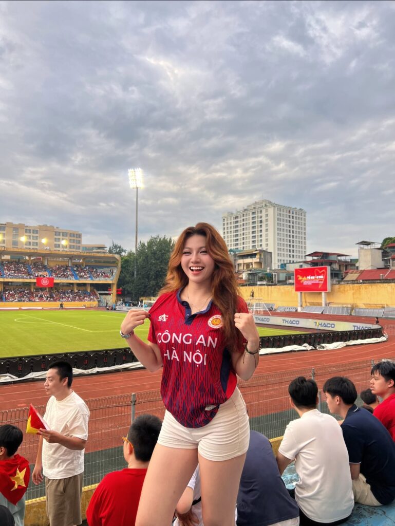 Phương Anh Hoài rạng rỡ trong hình ảnh đời thường