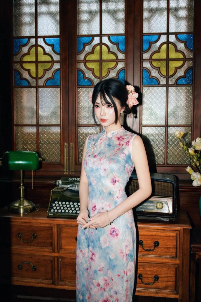 Remind xuất hiện với thần thái dịu dàng trong bối cảnh Trung Hoa cổ