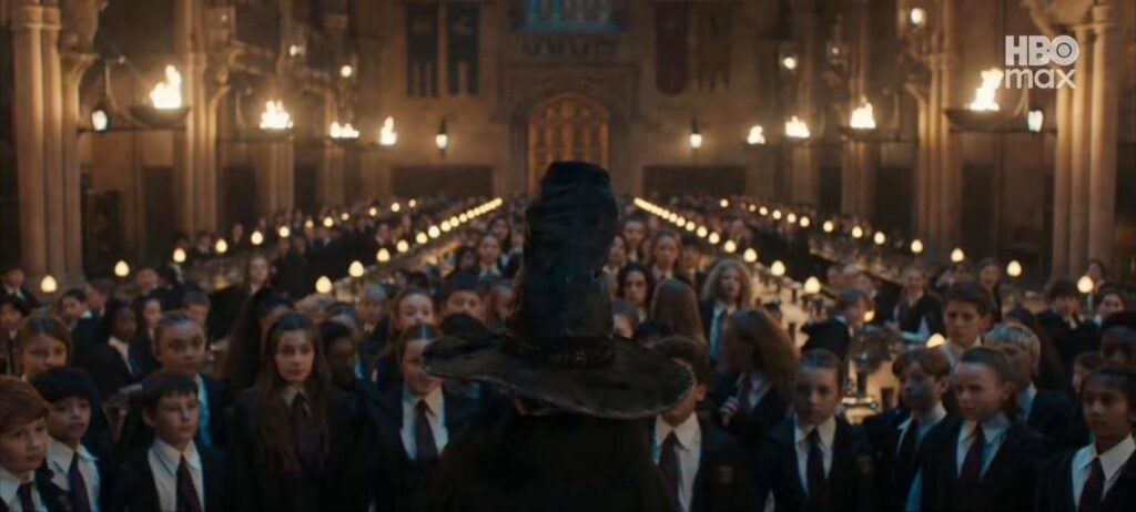 Janet McTeer thể hiện Giáo sư McGonagall