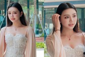 Cận cảnh diện mạo trang điểm nhẹ nhàng và mái tóc dài của Lê Phương Anh