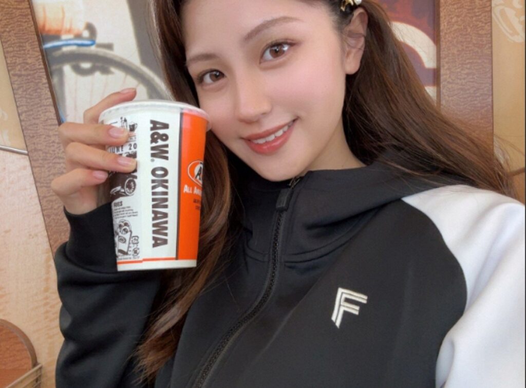 Hanasaki Fuuka xuất hiện trong bộ ảnh mùa hè mới