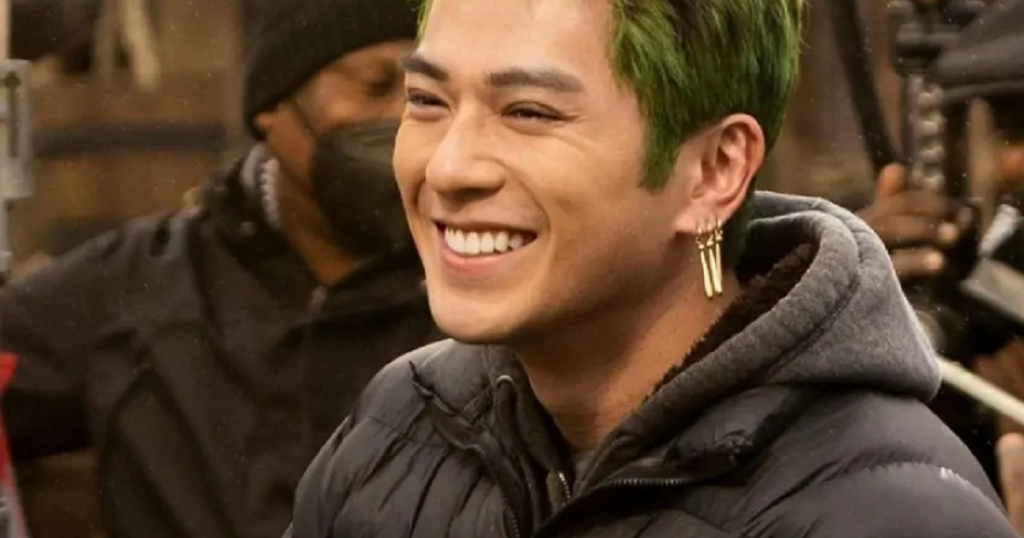 Mackenyu trong vai Roronoa Zoro của One Piece live-action