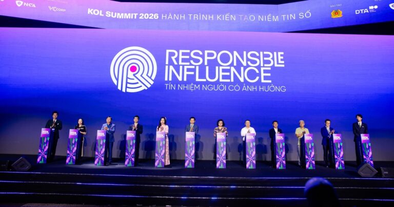 Khách mời tham quan khu vực Expo VIP Tour tại KOL Summit 2026