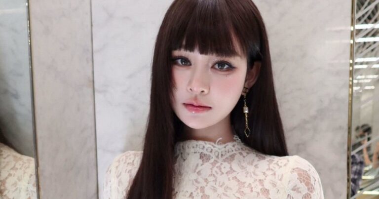 Hiền Hồ tạo dáng trong bộ ảnh đón Trung Thu với mái tóc dài