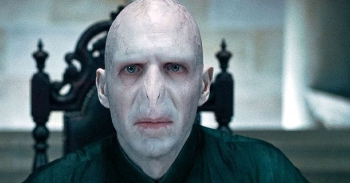 Cuốn nhật ký của Tom Riddle nằm trong Căn phòng Bí mật