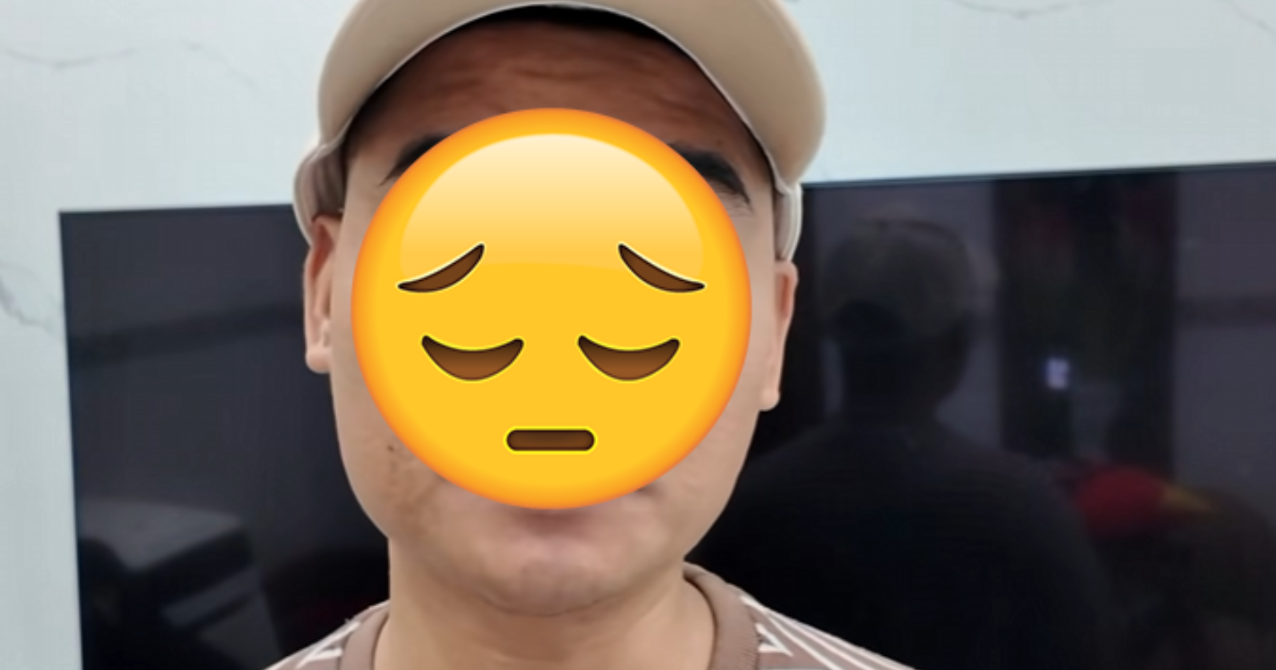 Streamer B.G xuất hiện trong buổi phát sóng trực tiếp