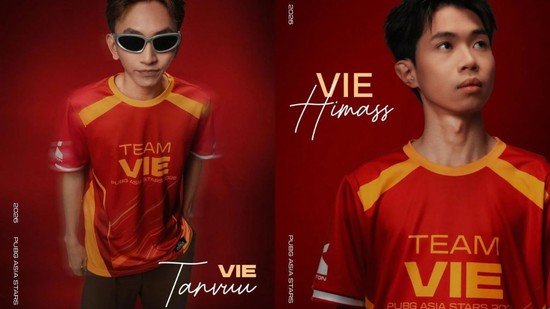 Dàn máy tính tại phòng game trong không khí thi đấu sôi động