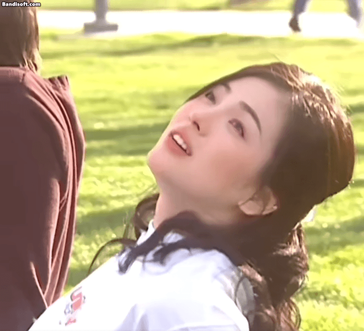 Ảnh tư liệu về Song Hye Kyo trong giai đoạn đầu sự nghiệp