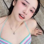 Hoa Nhật Huỳnh xuất hiện trong hình ảnh được sử dụng cho video quảng cáo