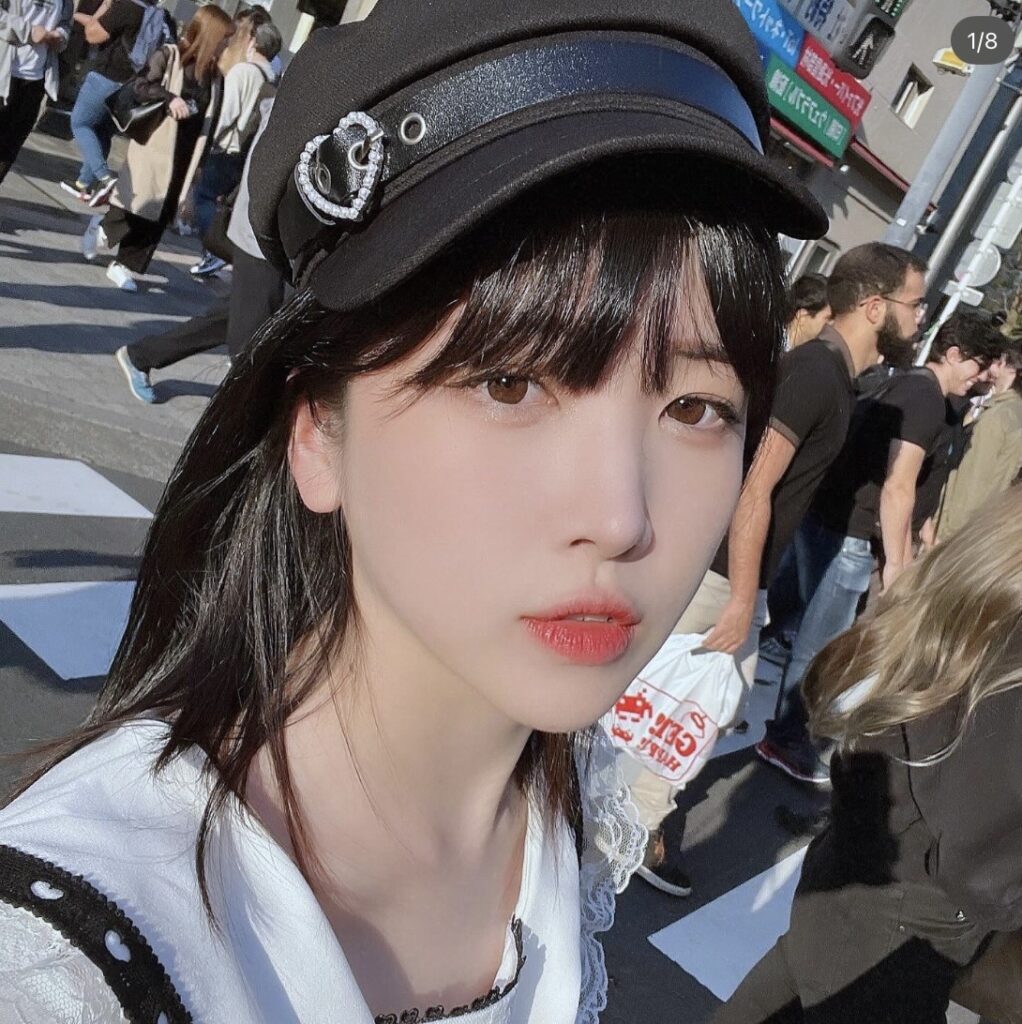 Soopi giao lưu cùng các streamer trong một buổi phát sóng