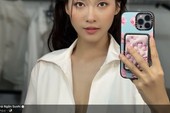 Khung cảnh đông người theo dõi hoạt động diễu hành Trung thu