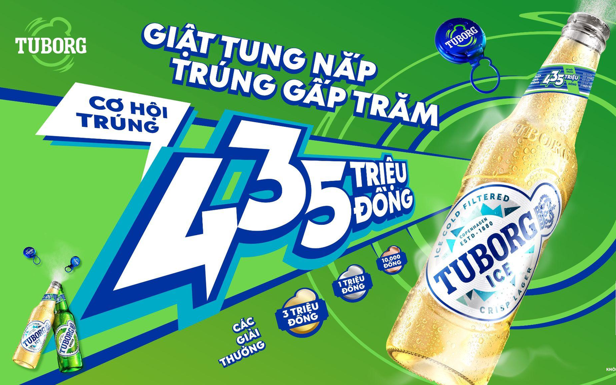 Chị Nguyễn Thị Phượng nhận giải đặc biệt từ chương trình Tuborg tại Huế