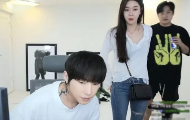 Yeonam tham gia buổi kiểm tra siêu âm và chụp X-quang