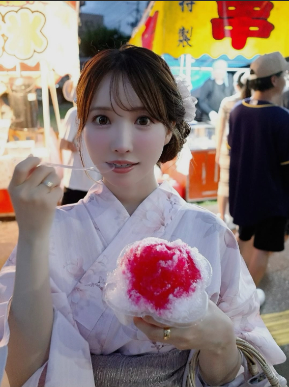 Người hâm mộ bàn luận về chia sẻ chăm sóc bản thân của Yua Mikami