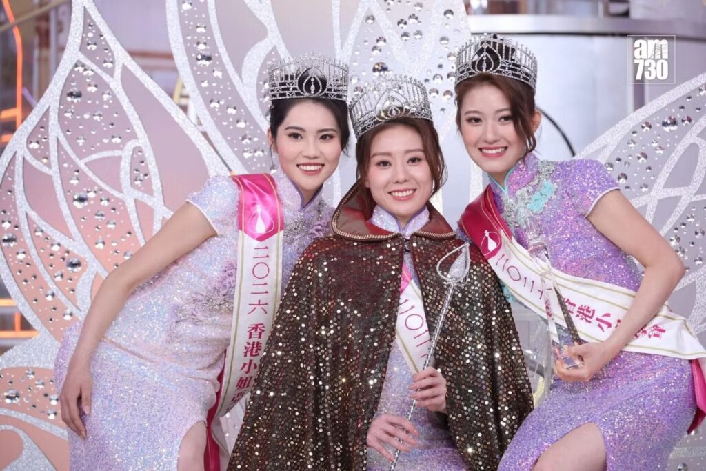 Viên Ti Hành trong hình ảnh đời thường sau khi đăng quang