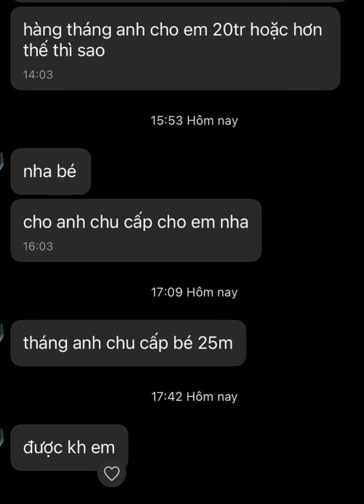 Bài đăng chia sẻ câu chuyện của nữ tư vấn viên trên mạng xã hội