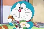 Doraemon phiên bản màu vàng với đôi tai còn nguyên vẹn