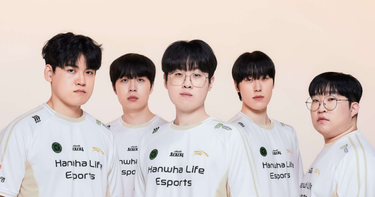 Kanavi thi đấu trong màu áo Hanwha Life Esports
