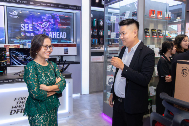 Không gian showroom mới của MYGEAR trên đường Ngô Gia Tự