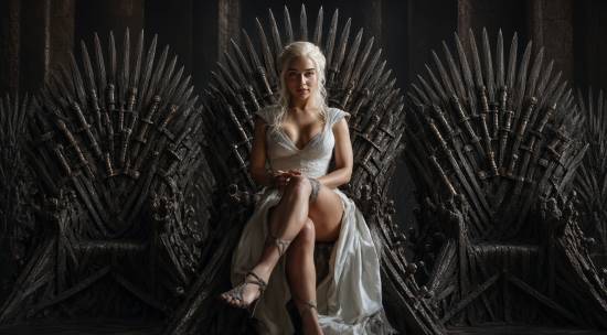Jon Snow và Robb Stark đại diện cho gia tộc Stark